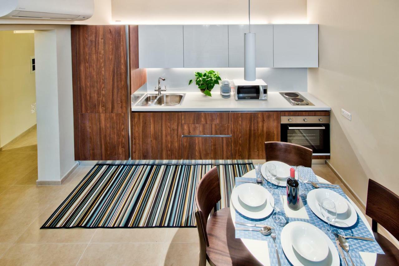 Spinola Park - The One Bedroom Loft Saint Julian's Eksteriør bilde